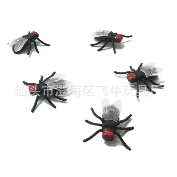 Plastic fly 2cm simulation fly small toy model Halloween Fool's Day funny funny fake fly