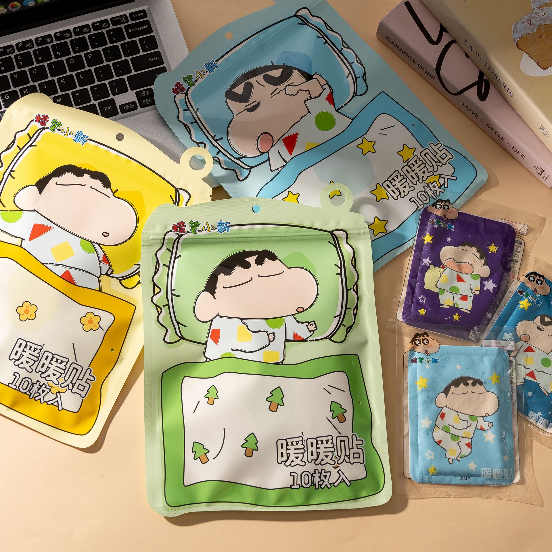 El interior de XiaoXin No. 5 se envía al azar.