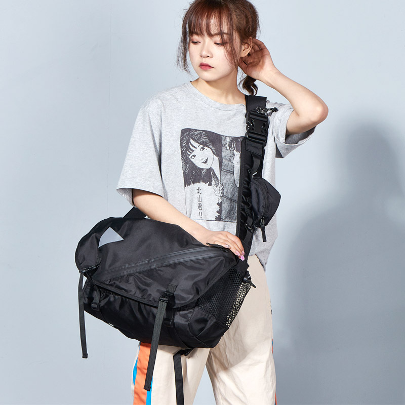 Japan and South Korea Inclined shoulder bag men and women Hip hop Harajuku Chaopai Function ins capacity One shoulder Versatile work clothes messenger bag