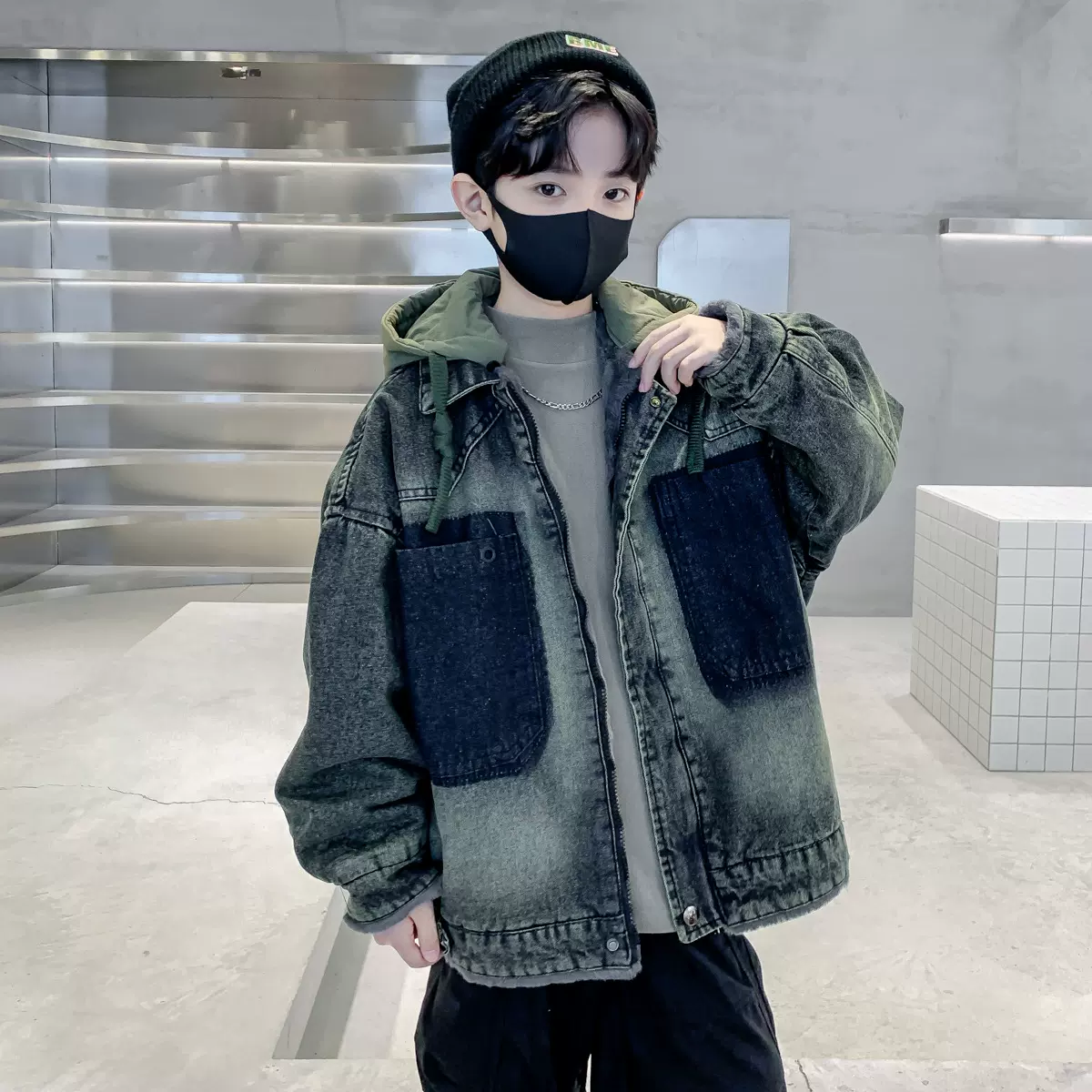 男童牛仔外套秋冬款2025新款秋冬加绒加厚中大儿童装冬装男孩夹克