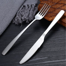 勺、调羹;食物夹;筷子