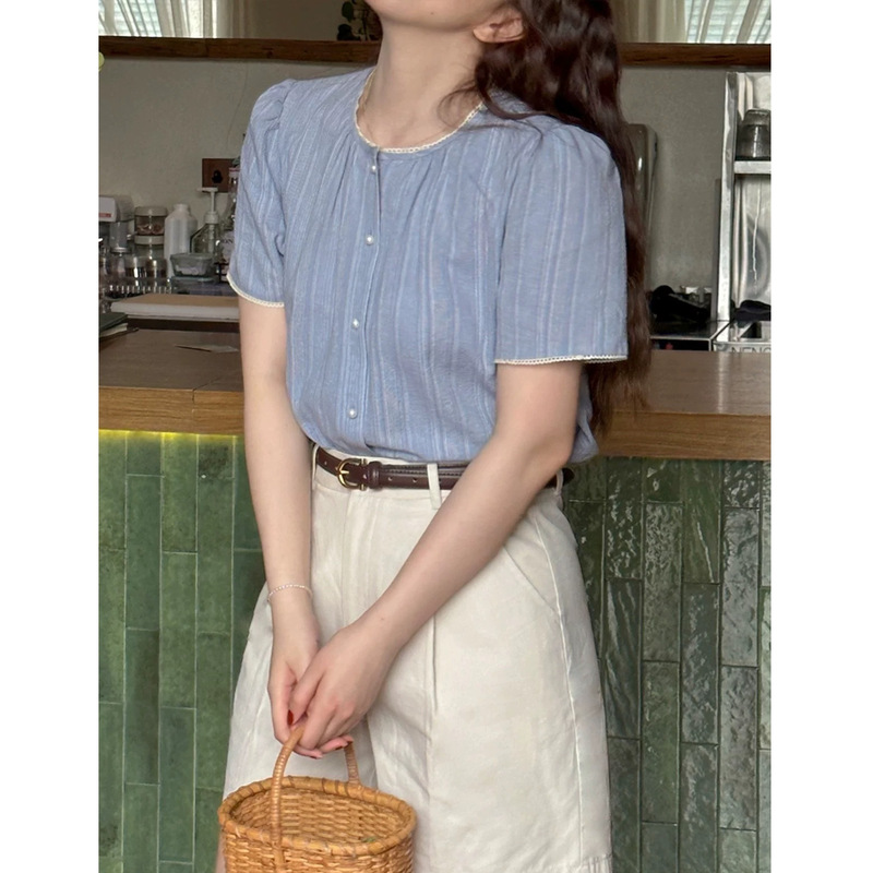 [Island] Original striped short-sleeved shirt summer lace design French cotton slim bubble sleeve top