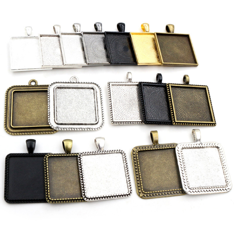 Square pendant