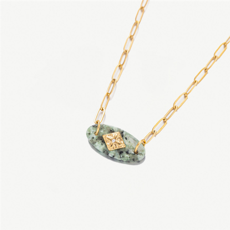 PVD Coated Gold Plating Process PVD Coated Real Gold Plated Oval Titanium Steel Vacation Classic Style Waterproof Non Tarnish Titanium Steel Pendant Necklace