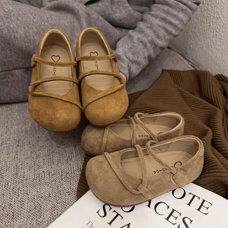Детские туфли Мэри Джейн цвета хаки с перекрестными ремешками, неглубокий вырез, весна 2025, мягкая кожаная подошва.