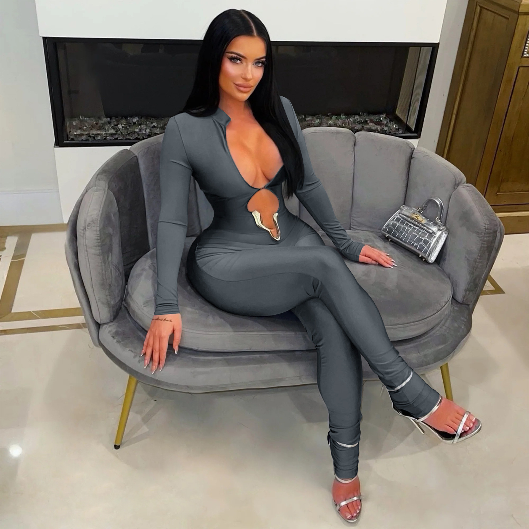 Sexy Deep V Long Sleeve Jumpsuit Solid Color Tight Fit_voghion.com