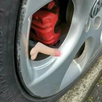 Светящийся кепка клапана подделка шины крышка клапана чехол небольшой автомобиль велосипед мотоцикл светящийся кепка клапана