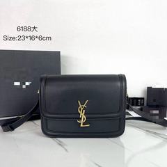 YS 本革豆腐バッグ レディース シングルショルダー クロスボディバッグ レディース 脇バッグ 小さなスクエアバッグ ニッチ ハイエンド レディース 夏