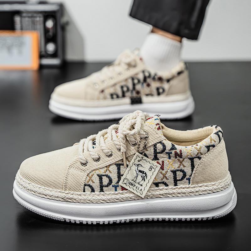 Zapatos de ocio, zapatos perezosos convenientes, zapatos de hombre, zapatos de pescador, zapatos de lona de verano a juego de colores, nuevos zapatos de lona de verano de 2025