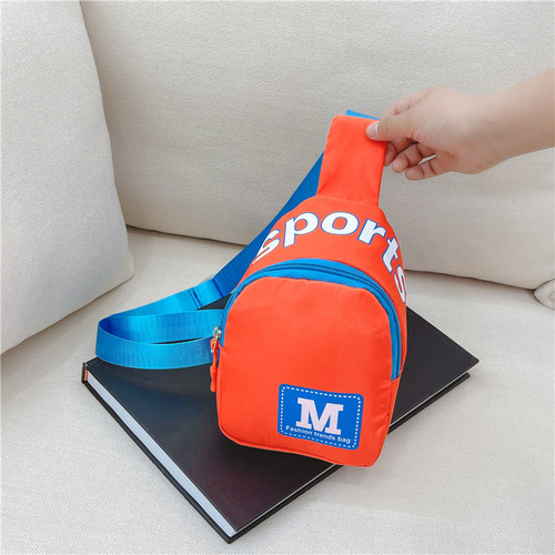 New children's chest bag for men, trendy letter shoulder bag, fashionable coin purse for boys and girls, children's outing crossbody bag