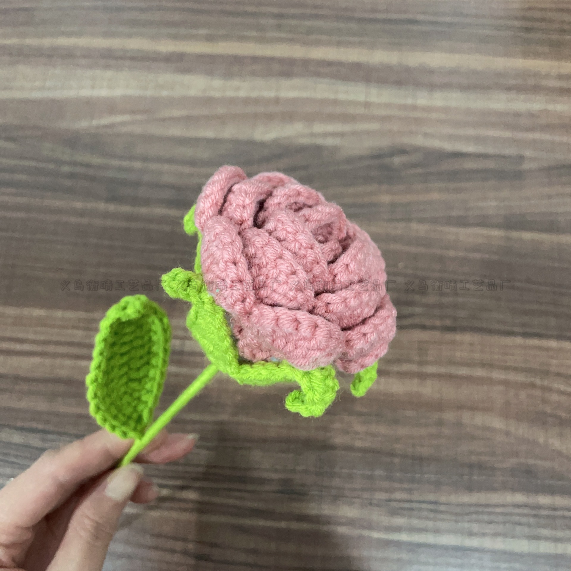 Lily tejido a mano acabado rosa Lily Tulip flor artificial lana ramo regalo