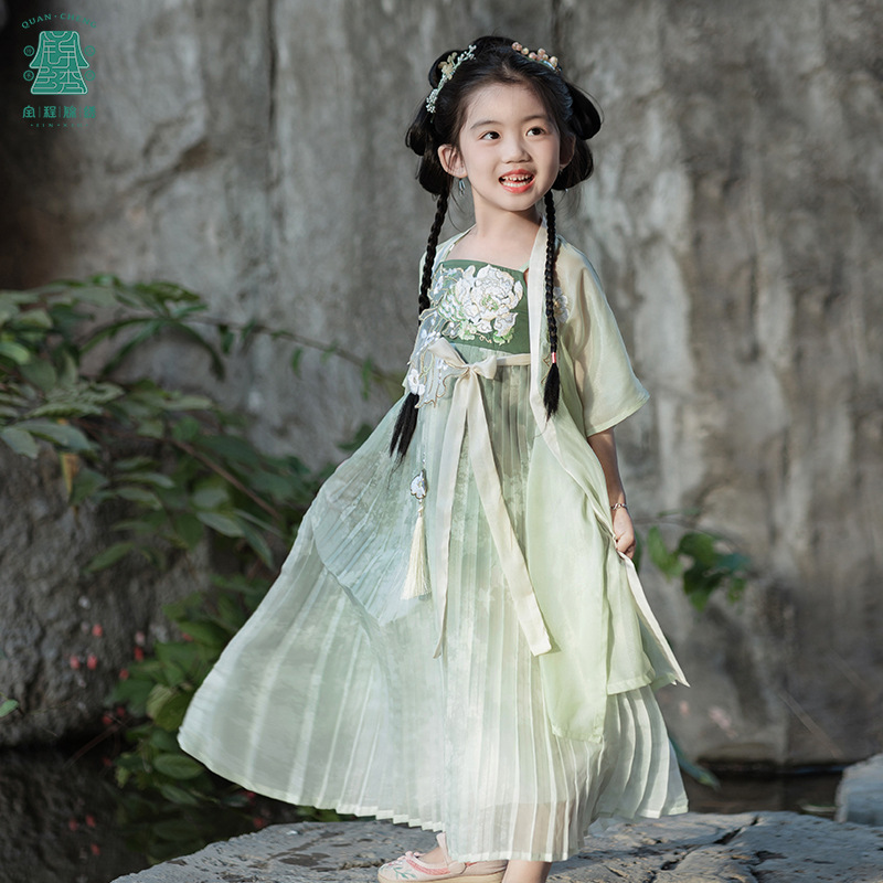 2024 Summer New Children's Wear National Style Two-Piece Set Ancient Style Embroidered Girls' Dress Improvement Short-Sleeve Children's Set Wholesale