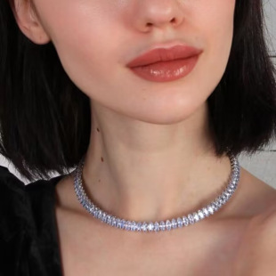2024 new European and American luxury diamond zircon collar oval necklace fashionable simple exaggerated necklace for women