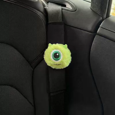 New Car Gifts, Seat belt shoulder pad