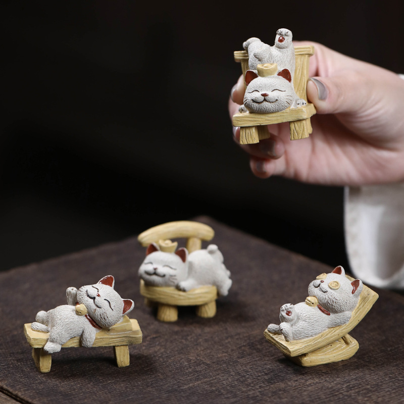 Purple Clay Cat Tea Pet Ornaments Handmade Chairs and Stools Healing Lucky Cat Tea Play Creative Mud Painted Tea Table Tea Tray