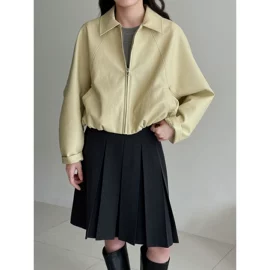 连衣裙;女式衬衫;女式针织衫