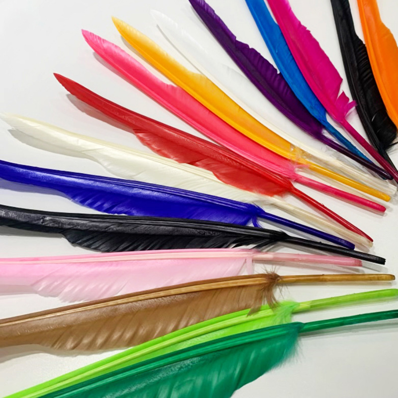 Color feather goose feather hunchback knife feather feather feather factory direct diy jewelry feather pen wing material wool accessories Color feather goose feather hunchback knife feather feather feather factory direct diy jewelry feather pen wing material wool accessories