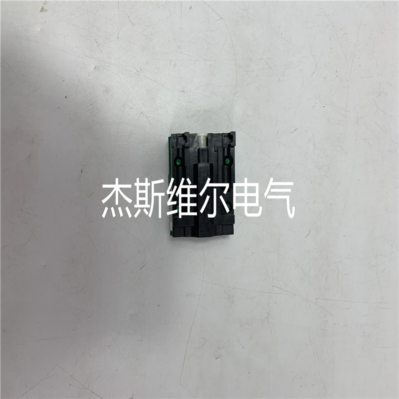 2711P-RP8A PLC控制系统 开发票 欢迎来询