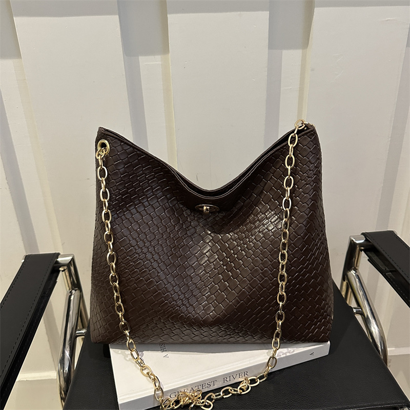 Bolsa de hombro retro de cerradura de invierno 2024 nueva combinación de cadenas de alta calidad bolso de brazo bolso