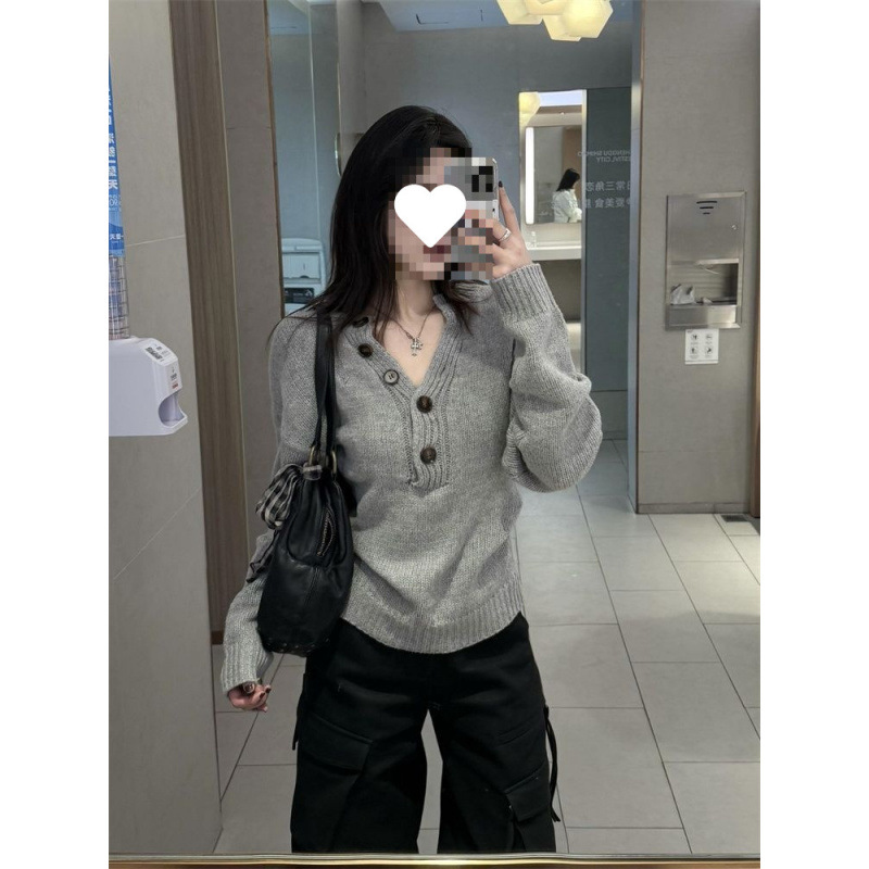 韩系早秋时尚潮流百搭通勤穿搭灰色领毛衣针织衫女新款别致上衣女