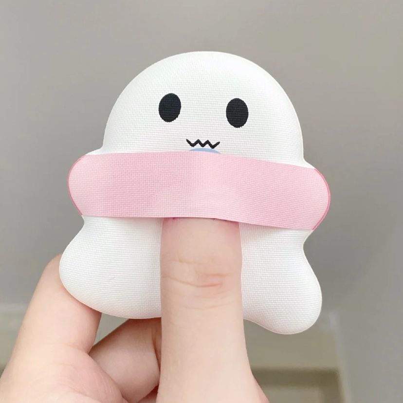 Cute Cartoon Pur Makeup Sponge 1 Piece display picture 3