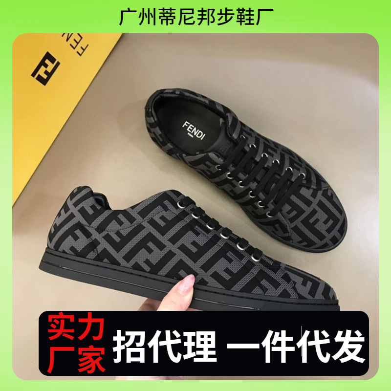 European New 2025 Men's Shoes Casual Versatile Breathable Men's Fashion Canvas Shoes