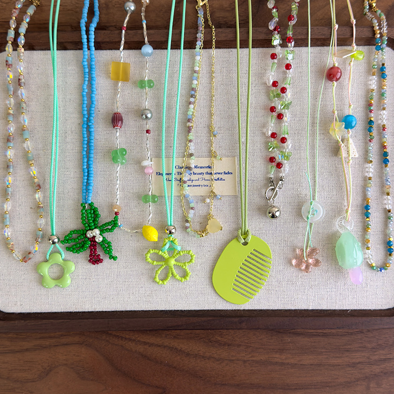 Fresh green necklace