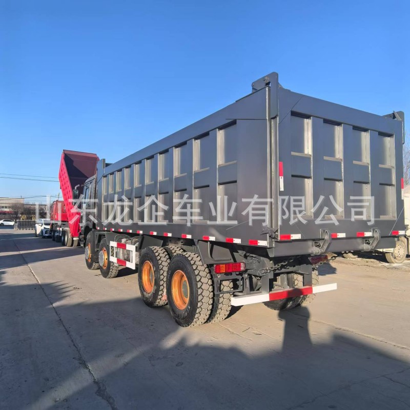 Cross-Border Howo Dump Truck 420 Horsepower 8X4 Dump Truck Export Sand and Gravel Engineering Garbage Cargo Transport Vehicle