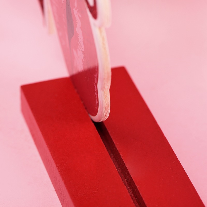 Amor decoración del Día de San Valentín 2024 nuevo escritorio creativo artesanía madera DIY lindo adornos en stock al por mayor