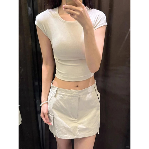 American-style spicy girls' tight-fitting short-sleeve T-shirt 2025 summer new pure desire sweet spicy shoulder-length short top Instagram wholesale