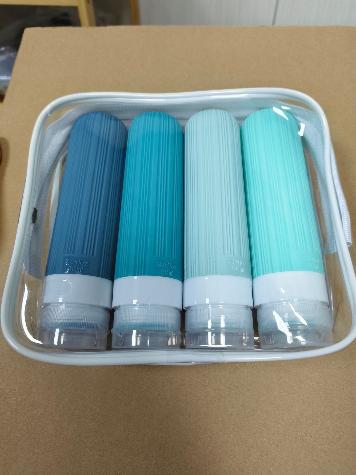 ็ก
่ถๅ่ฃ
็ถ-็ปฟ่ฒ