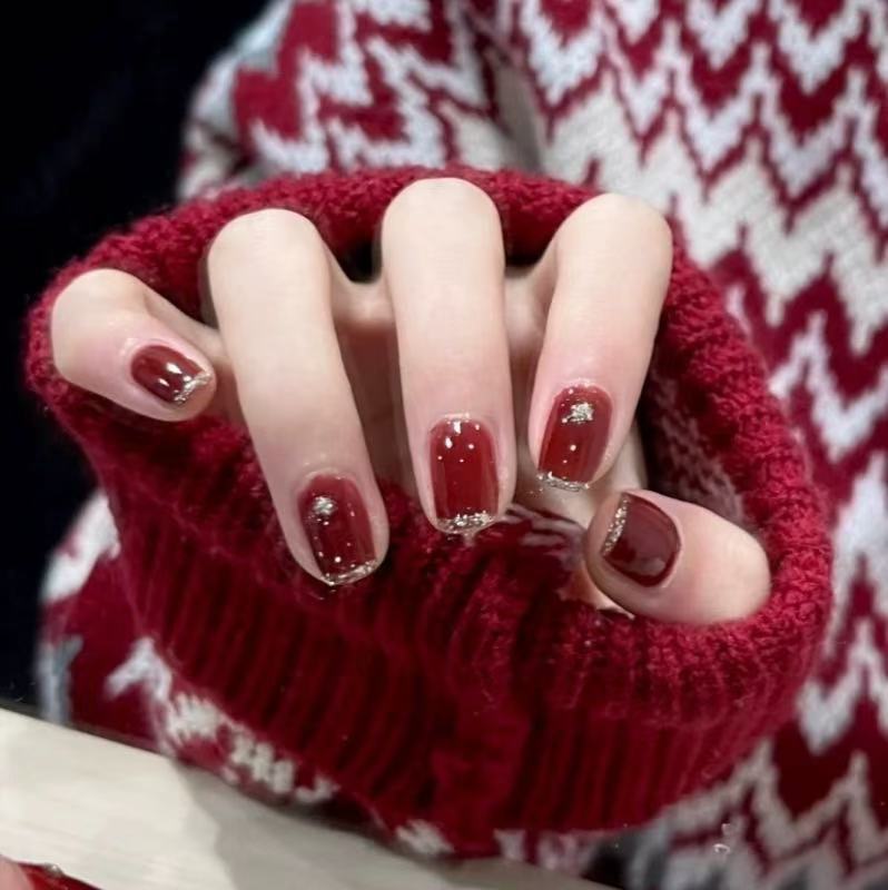 Christmas New Year Red Wedding Armor High-end Simple Wedding Autumn and Winter White Manicure Hand-worn Nail Patch