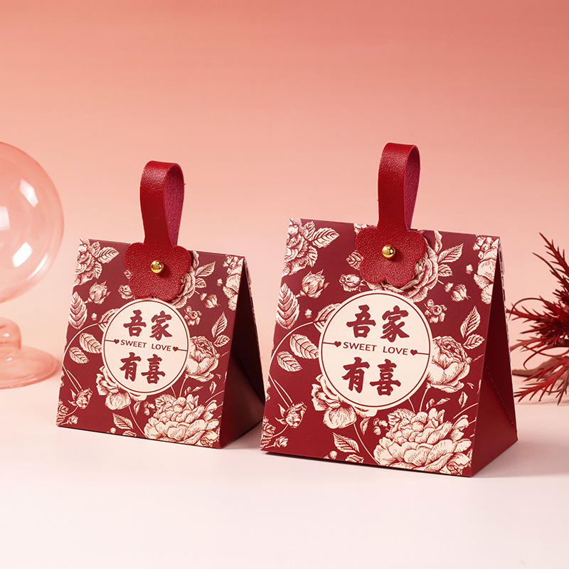 My family is happy + flower leather strips