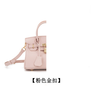 ͨ�ښ��|��ƤŮ�����K�����������μ�б��������^��ţƤ�����