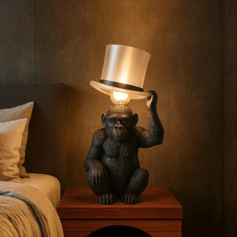 Cross-Border Hot-Selling Creative Gorilla Hat-Shaped Table Lamp, Resin Animal-Shaped Desktop Decorative Lamp, Bedroom Bedside Night Light