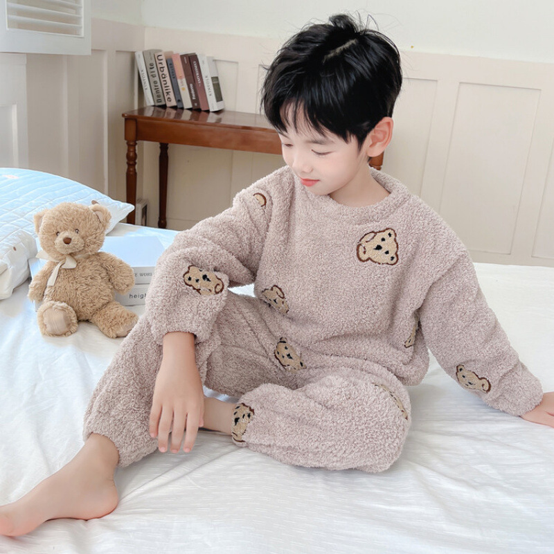 곰 어린이 가을과 겨울 기모 두꺼운 가정 옷은 따뜻한 세트 부드러운 잠옷을 입는다.