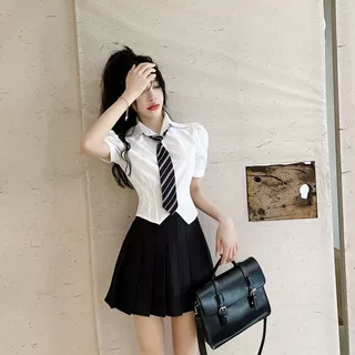 夏季新款领带套装女学院风泡泡短袖上衣显瘦腰衬衫女超辣短款衬衣