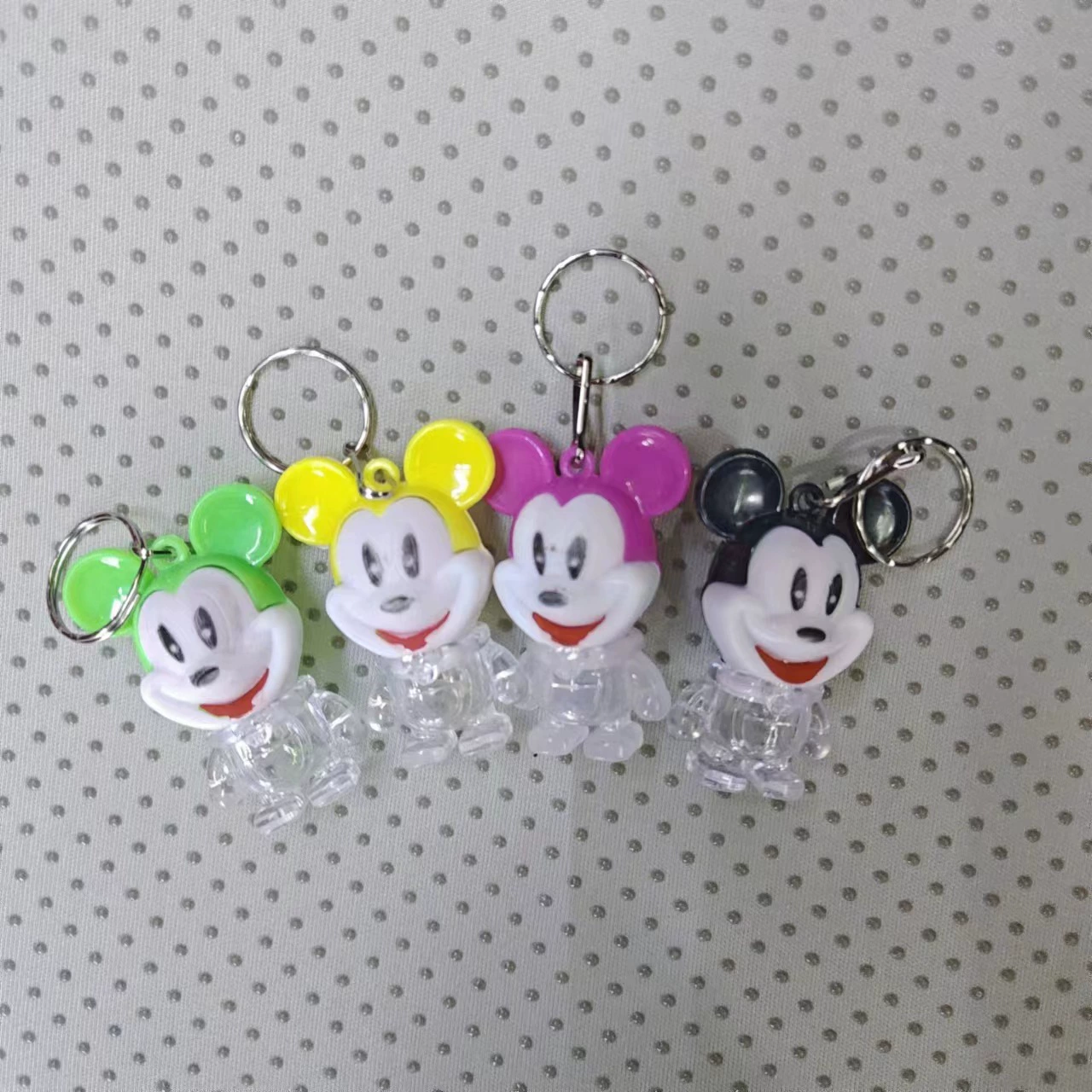 Брелок световая Вспышка светодиодная оптовая продажа практичные подарки магазин в одном юаню детские светящиеся игрушки