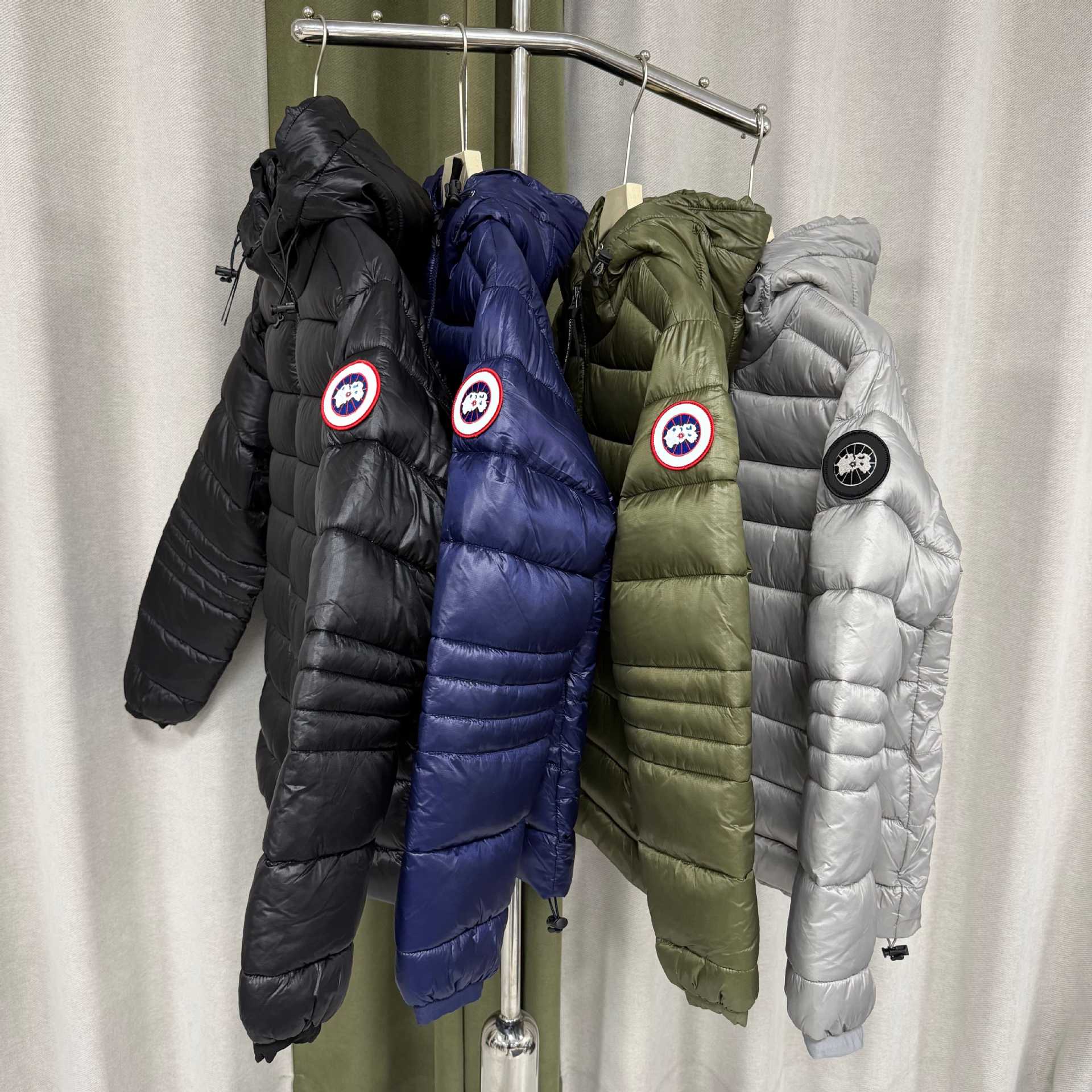 Overseas version SS23 GOOSE warm mid-length solid color hooded short cotton coat Cypress series outerwear