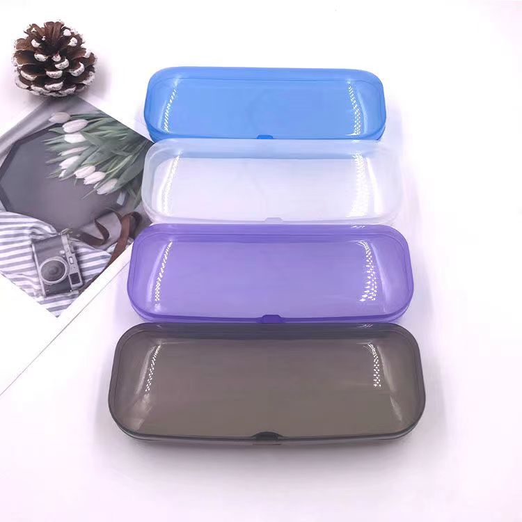 Plastic colored glasses case simple lightweight myopia presbyopic glasses case crystal transparent PVC flat glasses plastic glasses case