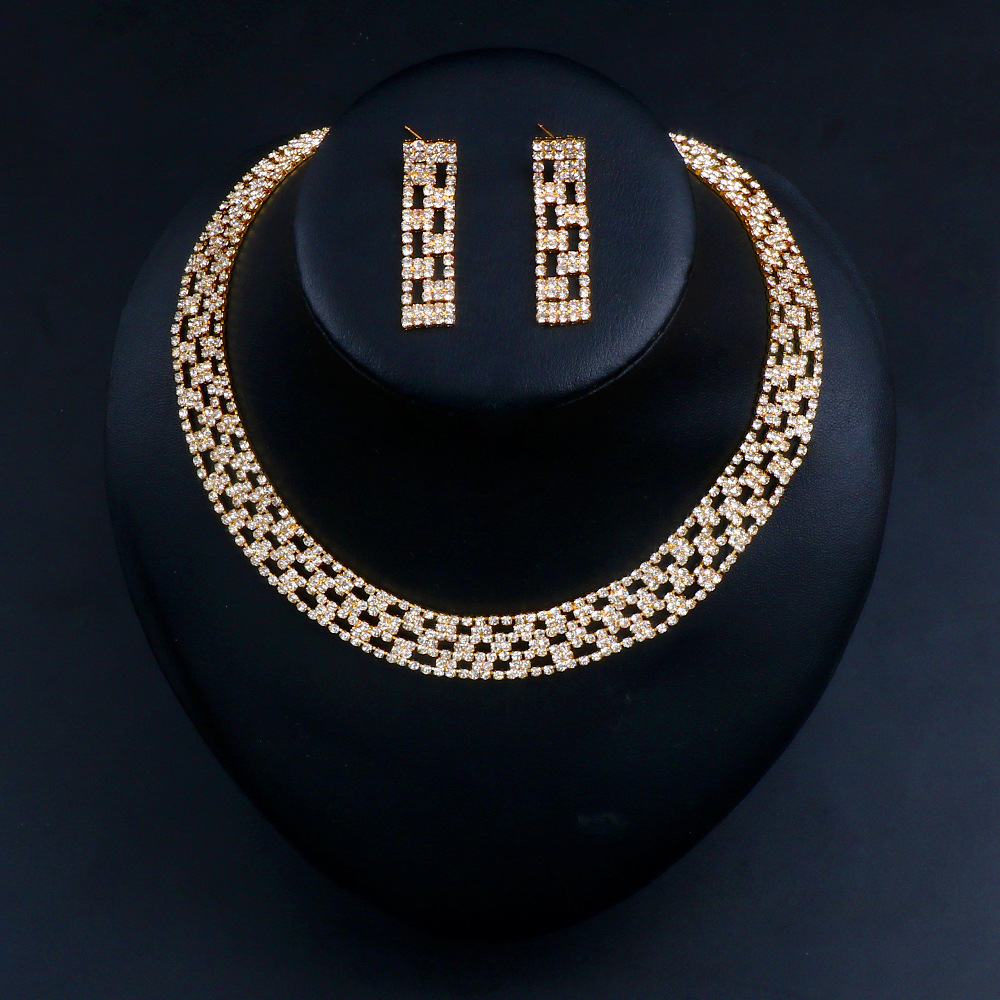 Juegos de joyería geométrica de venta caliente transfronteriza de alta calidad de diamante cerradura accesorios de pendientes simples conjunto de joyería