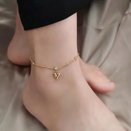 New 18k gold V love heart with diamond anklet for women zircon love girl foot ornament titanium steel non-fading niche design