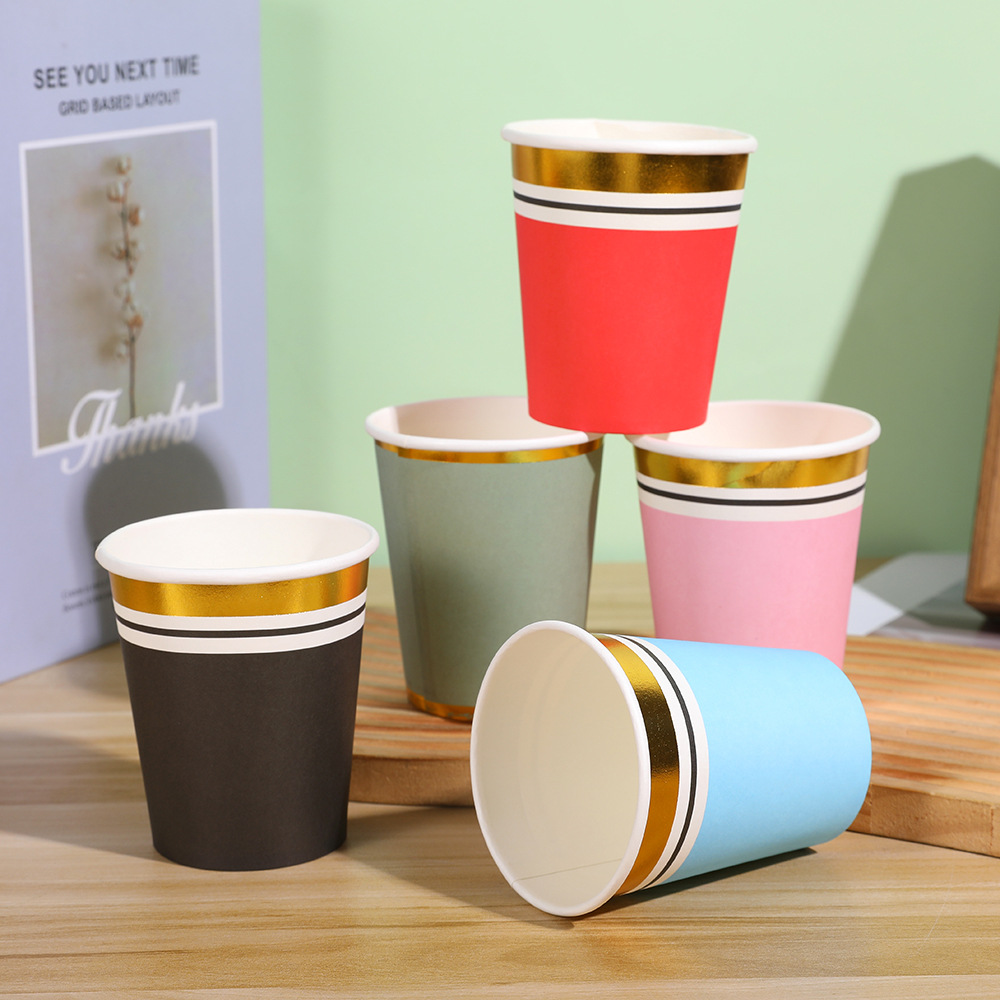 Multicolor de alto valor de color espesado oro comercial taza desechable fiesta de cumpleaños taza desechable colorida