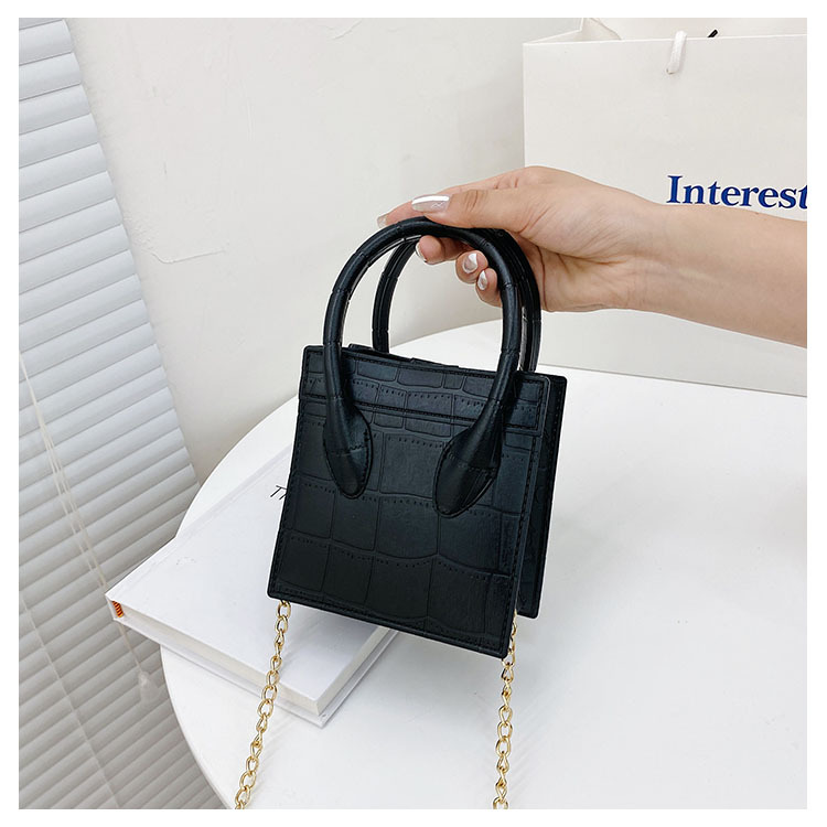 2025 Cross-border new popular smiling face bag, small square bag, fashionable and versatile chain hand bag, shoulder and crossbody jelly women's bag undefined