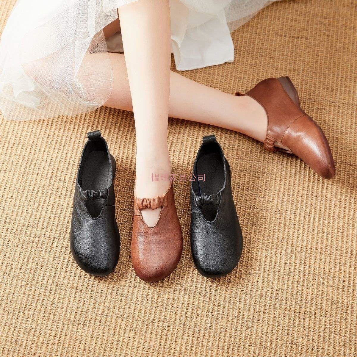 民族风2025春秋新款牛筋软皮软底复古单鞋圆头懒人鞋软皮妈妈鞋子