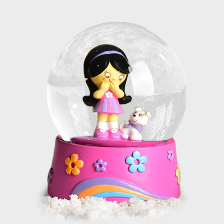 Bola de cristal de resina decoración giratoria nieve función bola de agua dibujos animados vidrio bola de agua festival productos promocionales apoyo al por mayor