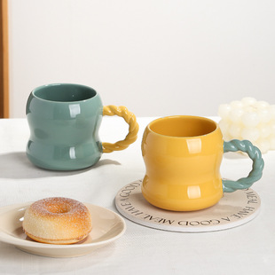 ���Jˮ�����⮐���մɱ��R�˱���ͨ�ɐۃ�ͯţ����ͱ�С̖���ȱ�