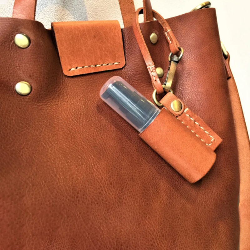 现货香水喷雾瓶收纳 免洗手液分瓶皮套 护理香精瓶口红钥匙扣