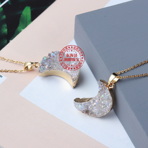 Donghai Natural White Crystal Electroplated Rainbow Moon Pendant Crystal Crescent 18k White Gold Necklace Energy Gift