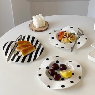 ins�L���W���s�ڰ��䲨����ͱP���c�l�y��Ҏ�t���²��մ���Ʒ�P